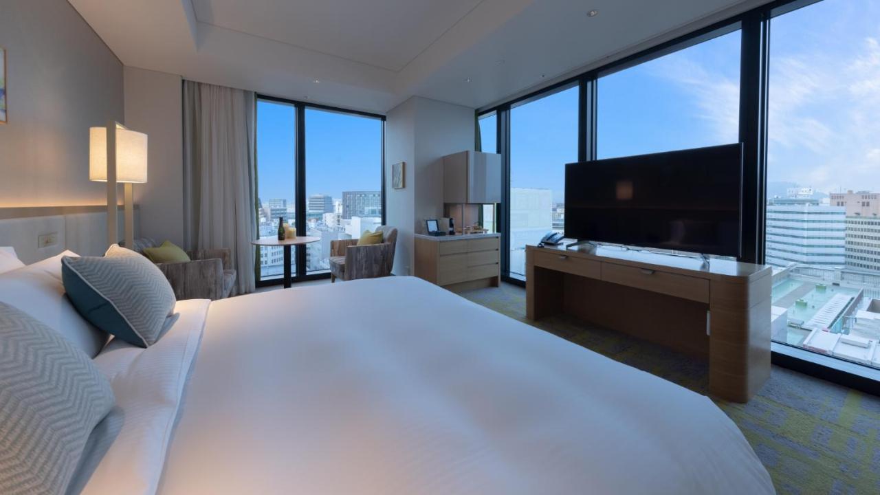 Miyako Hotel Hakata Fukuoka  Exterior foto A bedroom at the hotel
