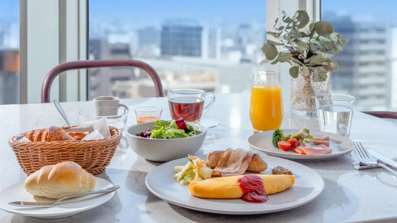 Miyako Hotel Hakata Fukuoka  Exterior foto Breakfast at the hotel