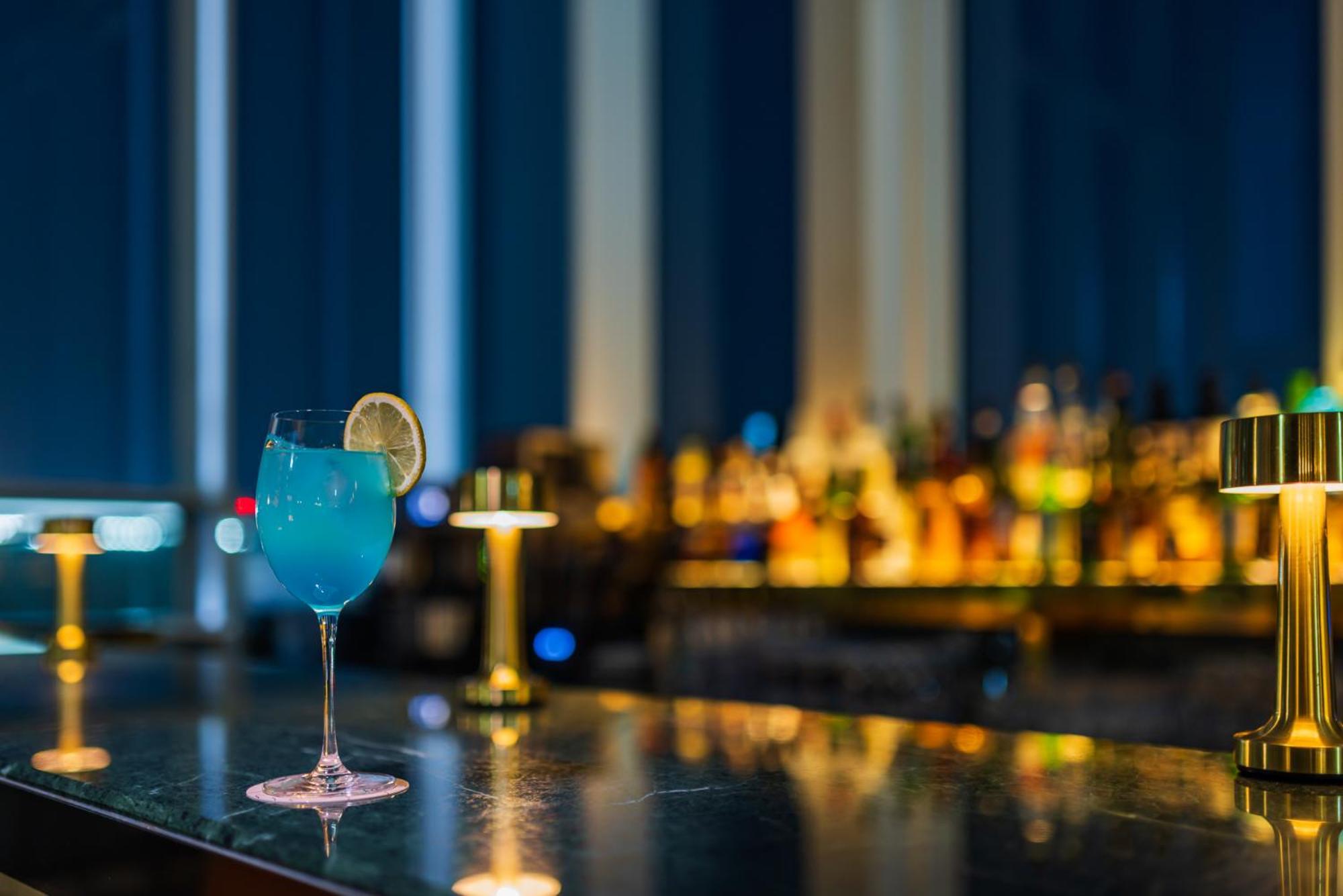 Miyako Hotel Hakata Fukuoka  Exterior foto A Blue Hawaii cocktail